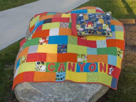 Canyon’s Quilt with Pillow